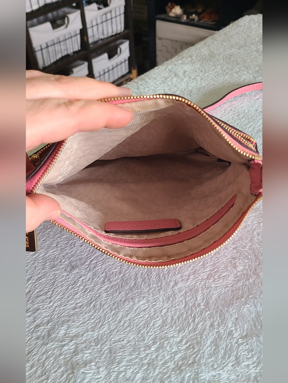 MICHAEL KORS Pink Leather Crossbody Bag - Picture 9 of 13